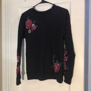 abercrombie girl’s black sweater with roses